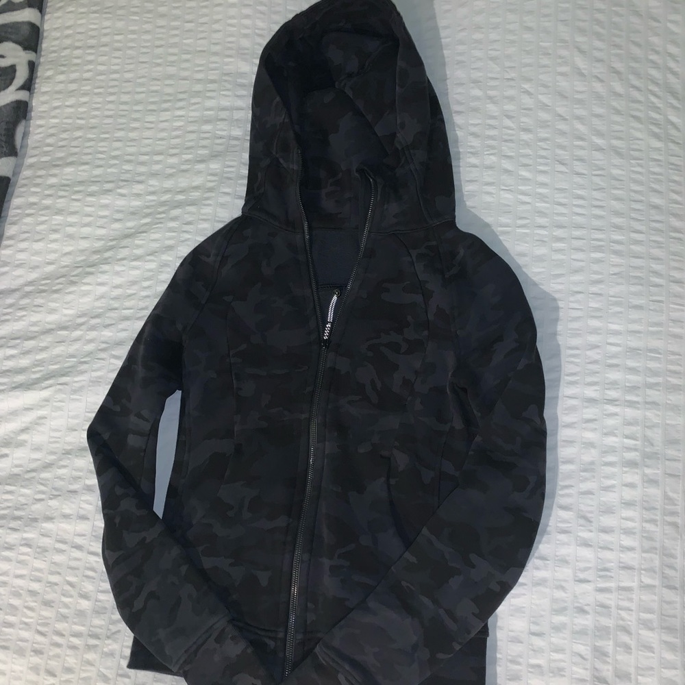 Lululemon Scuba Hoodie Black Camo